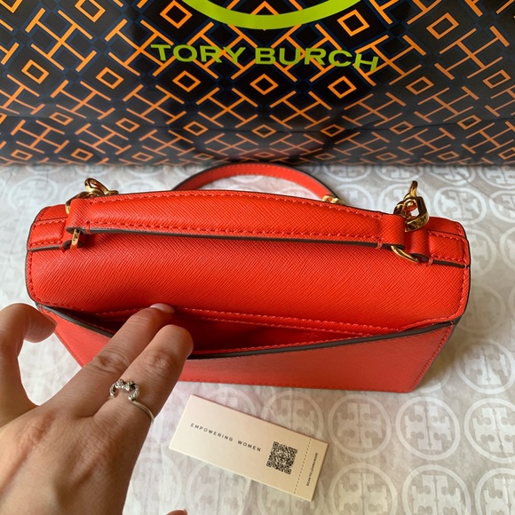 emerson top handle crossbody tory burch